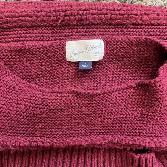 UNIVERSAL THREAD Maroon Sweater | S - Picture 2 of 4